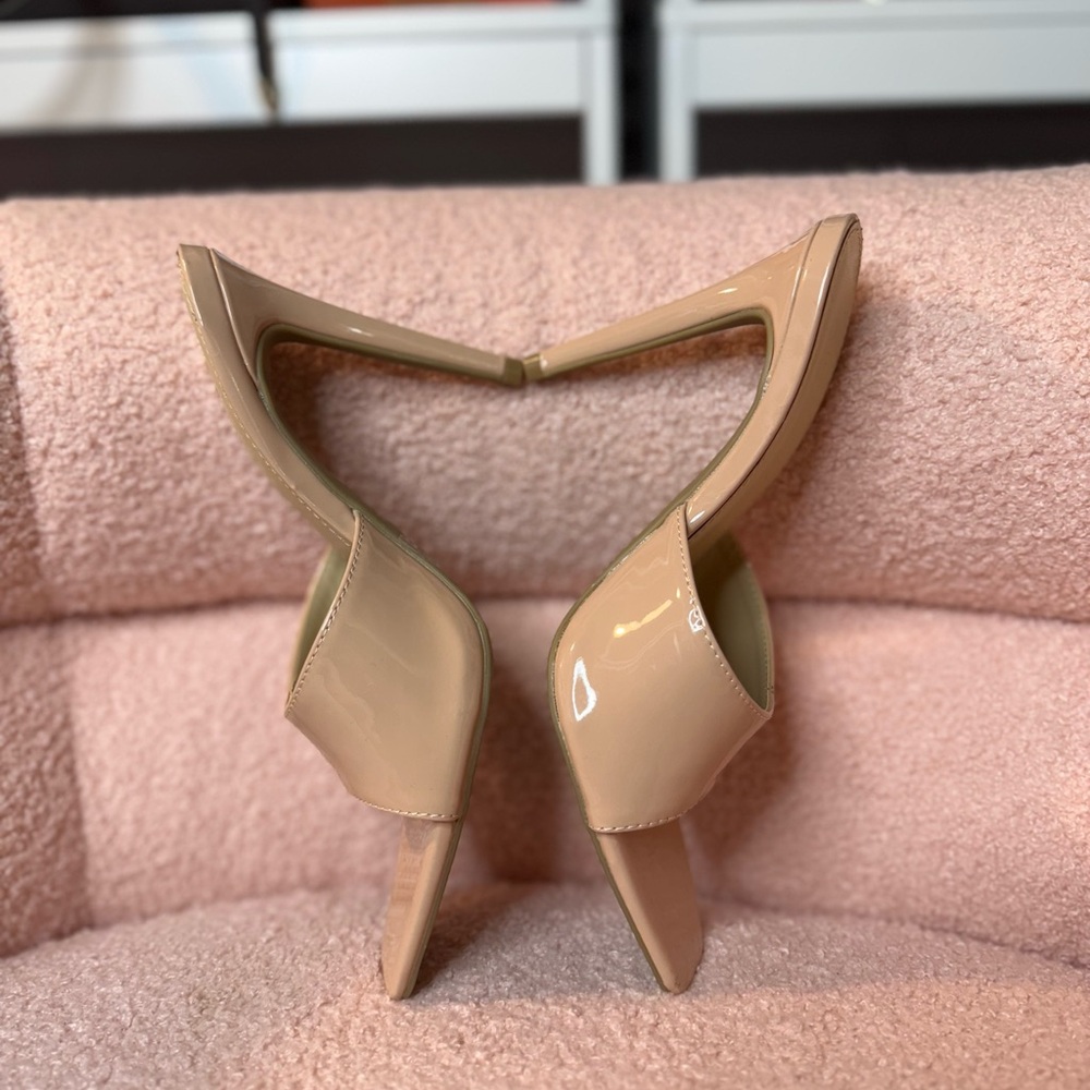 Elegant Tan Women's Heels